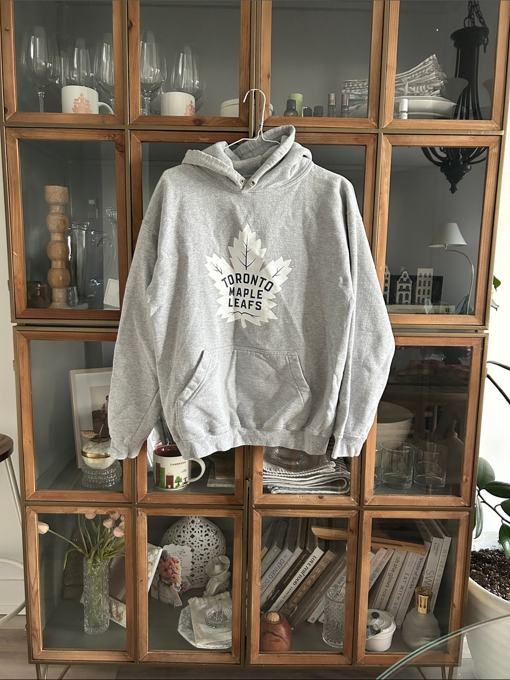 Vintage Style Toronto Maple Leafs Hockey Hooded Sweatshirt